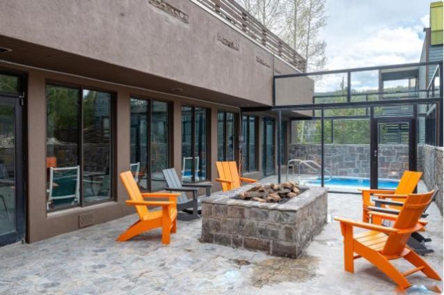 Snowblaze E102 Ferienhaus